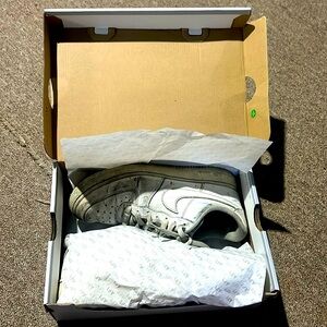 Old Air Force 1s